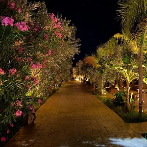 https://ridavillage.albaniahotels.org
